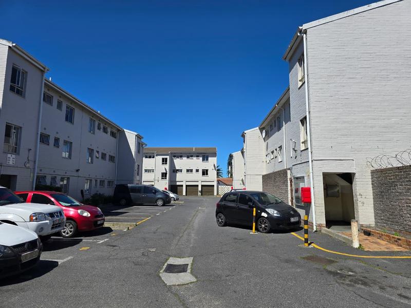 To Let 2 Bedroom Property for Rent in Thornton Western Cape